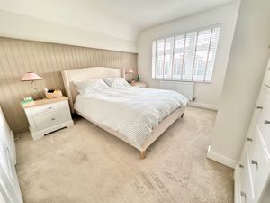 Mead Crescent Backford